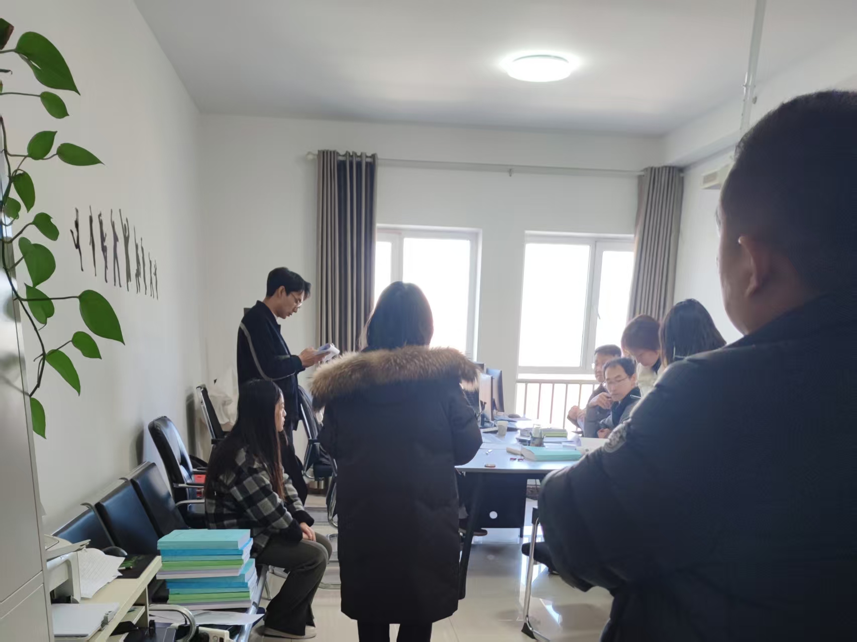 郑州跑腿公司远赴林州加急递送标书(图2) 郑州跑腿公司远赴林州加急递送标书(图2)